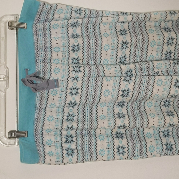 ✔️Betsey Johnson XL Warm Blue Snowflake Pajama Set - Picture 7 of 10